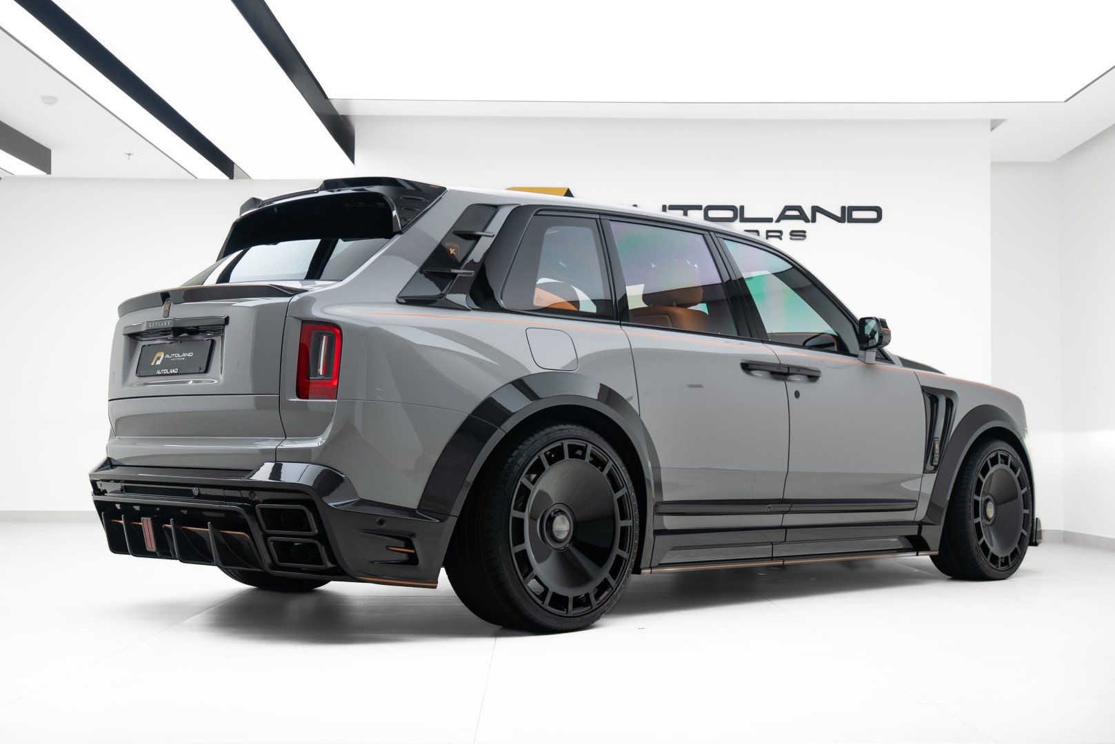 2026 ROLLS ROYCE CULLINAN BLACK BADGE BY MANSORY | FULL CARBON